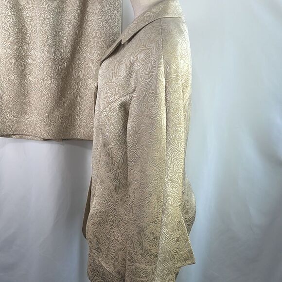 Hartley Gold Brocade Suit Set with Bling Buttons - Picture 3 of 11